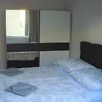 Appartement Ivan J *