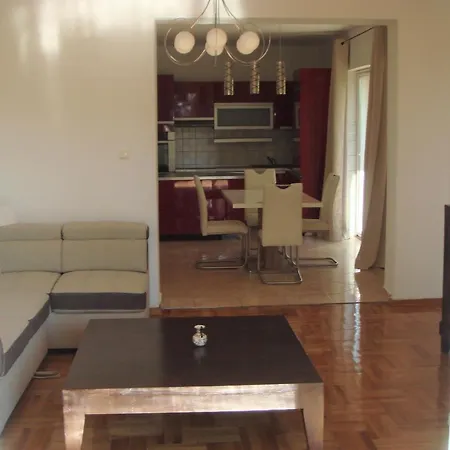 Apartman Ivan J Selce